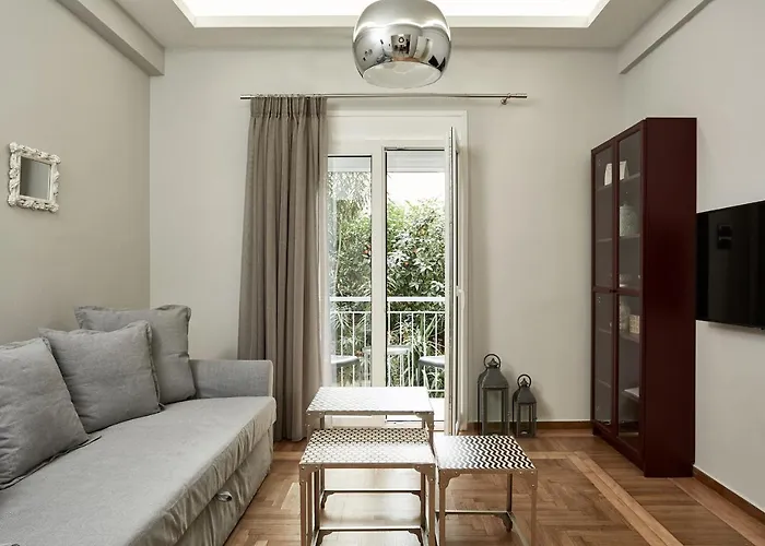 Charming Studio Apartment
